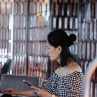 龙爱任avatar_url logo